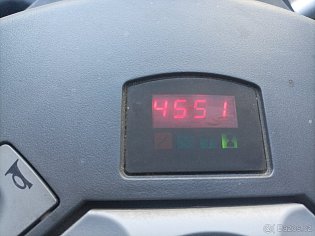 Ručně vedený nízkozdvižný vozík Toyota